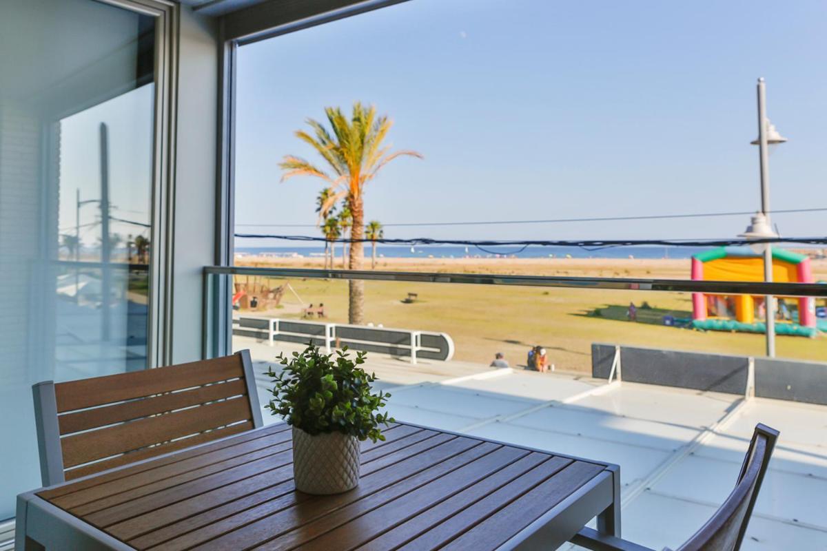 Apartaments Les Palmeres Coma-Ruga Luaran gambar